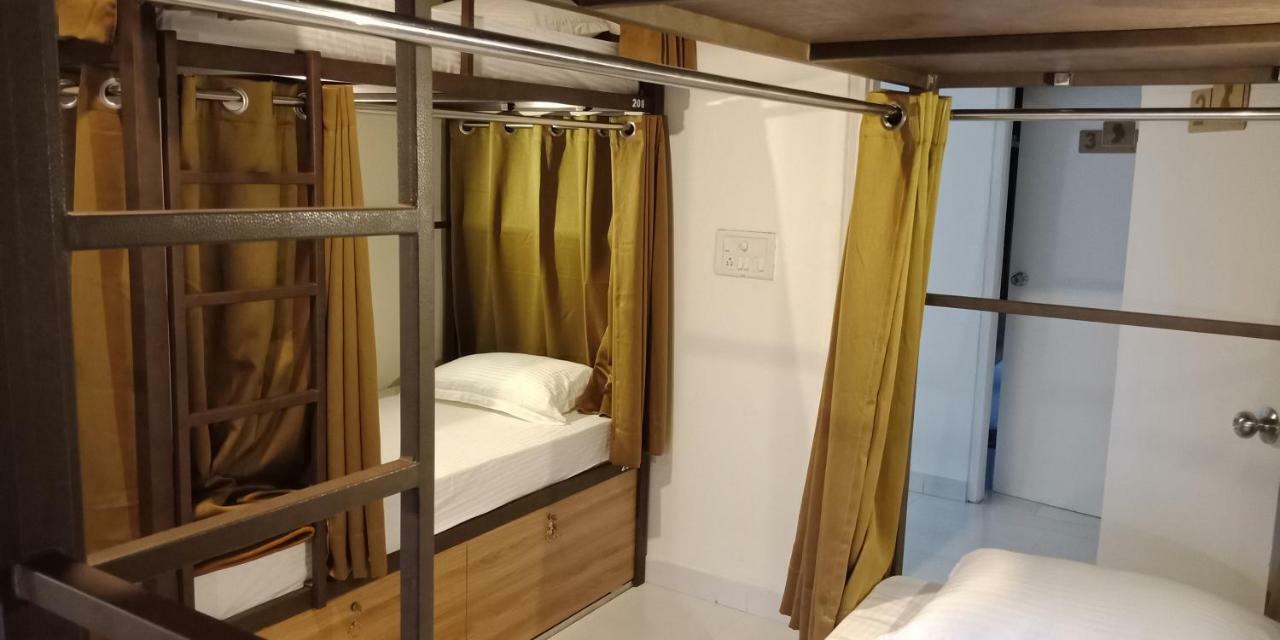 Banaras Hostel Kakarmatha Exterior photo