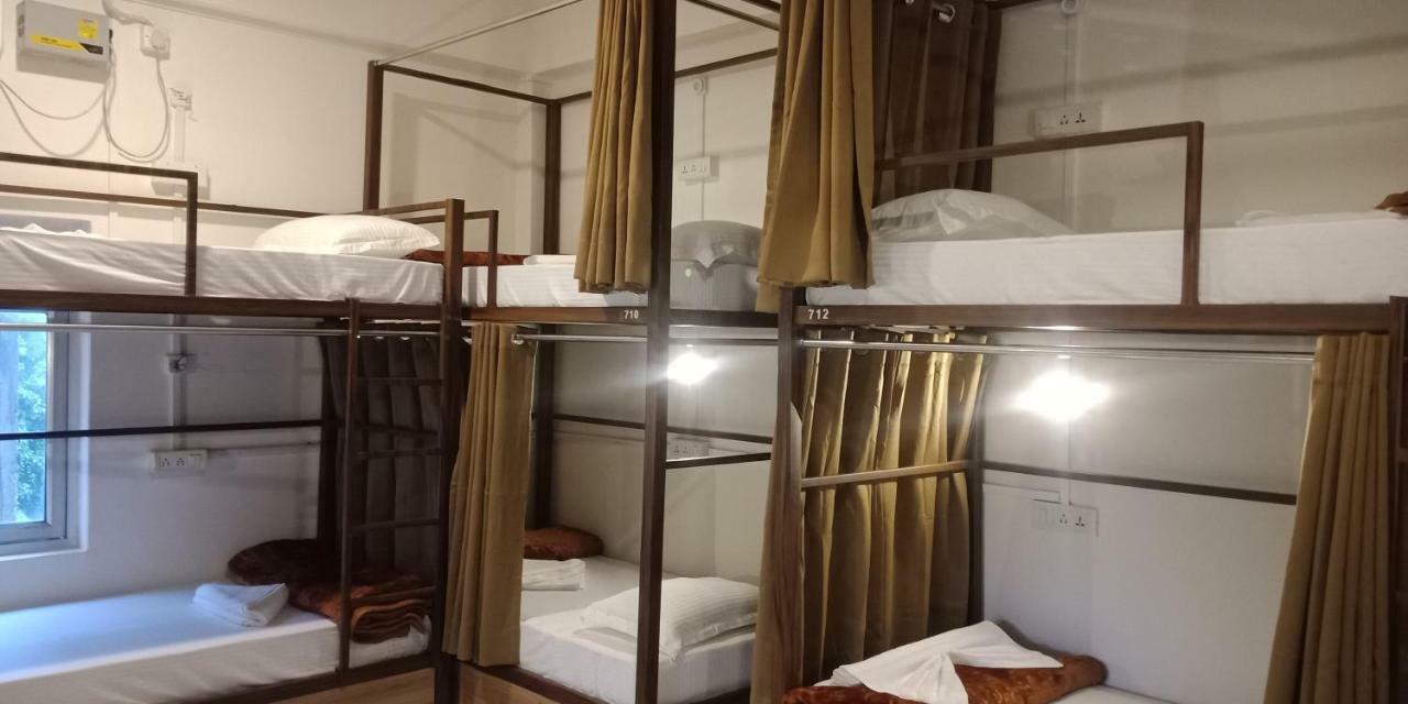 Banaras Hostel Kakarmatha Exterior photo